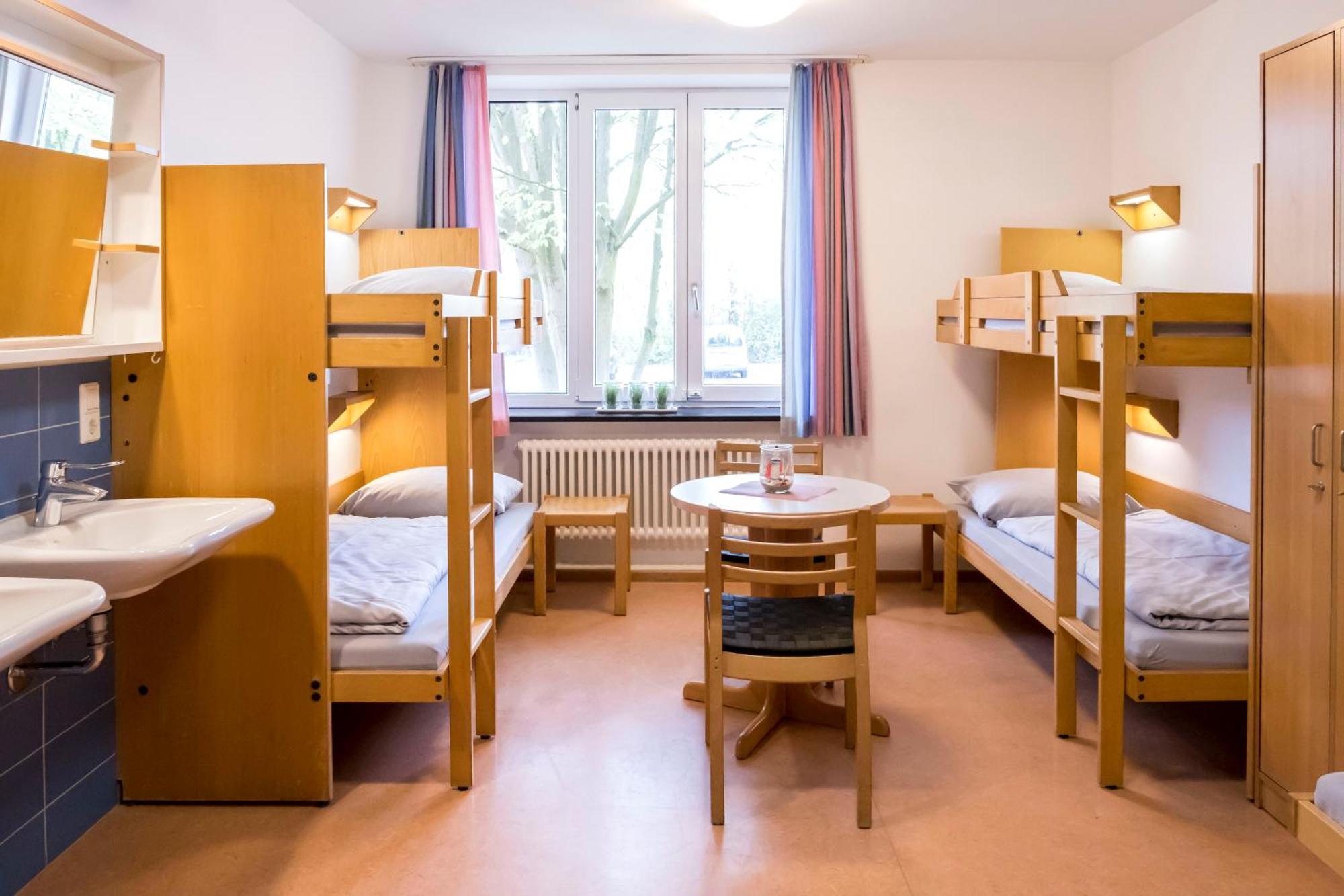 Jugendherberge Hamburg Horner Rennbahn Exterior foto